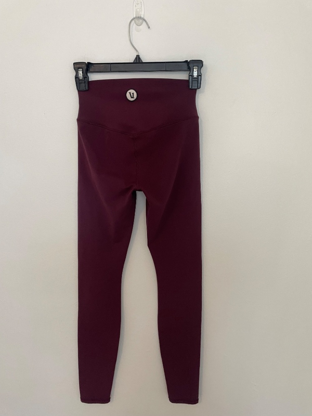 Vuori Chilled Out Leggings, Burgundy Purple, Running Yoga Pants, Women's XS